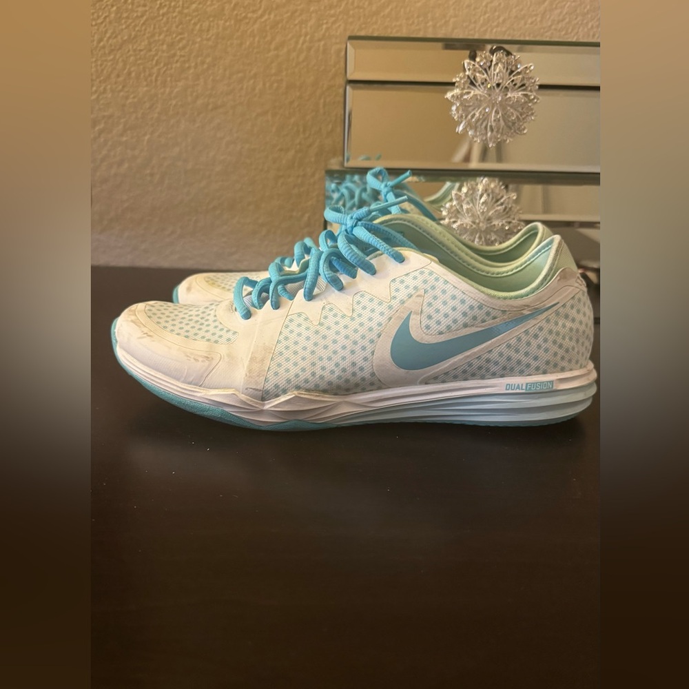Nike Baby Blue/ White Running Sneakers